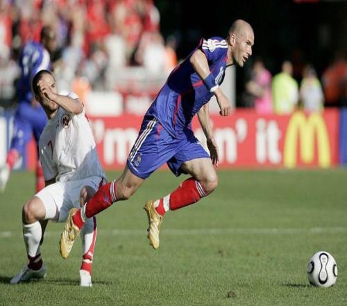 健身狂潮,萨拉赫秀腹,社交平台展,世界杯买球,2026世界杯,买球策略,赔率分析,赛事预测